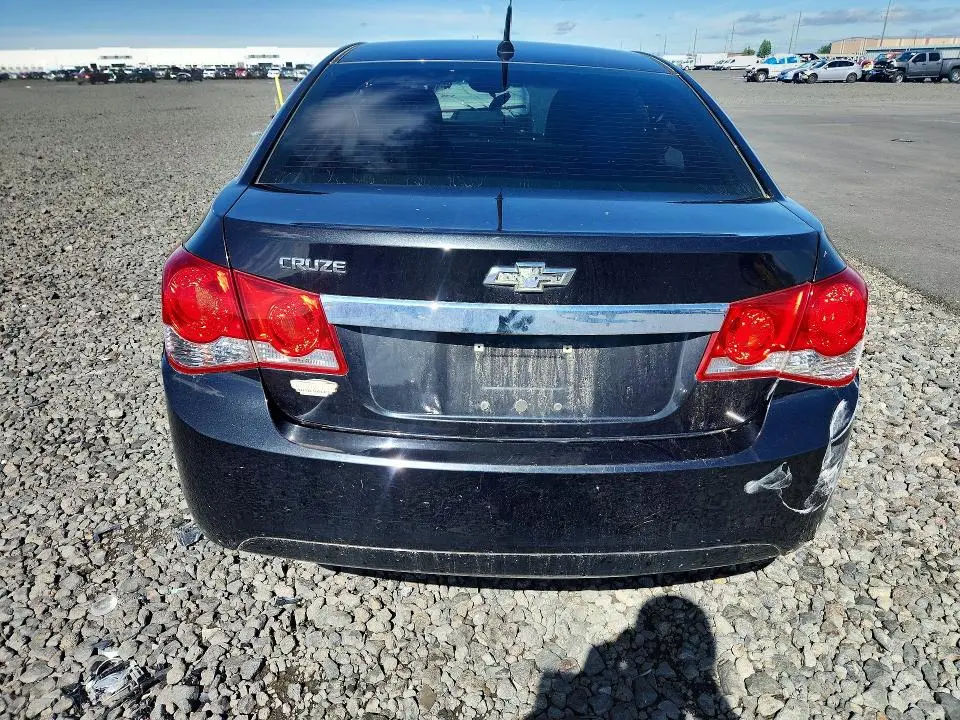 2014 CHEVROLET CRUZE LS  