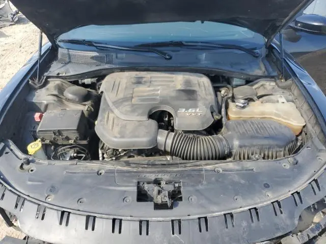 2017 DODGE CHARGER SE  