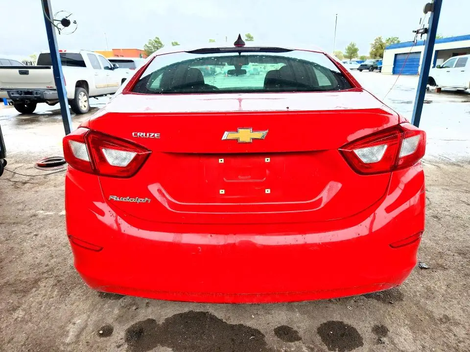 2018 CHEVROLET CRUZE LS  