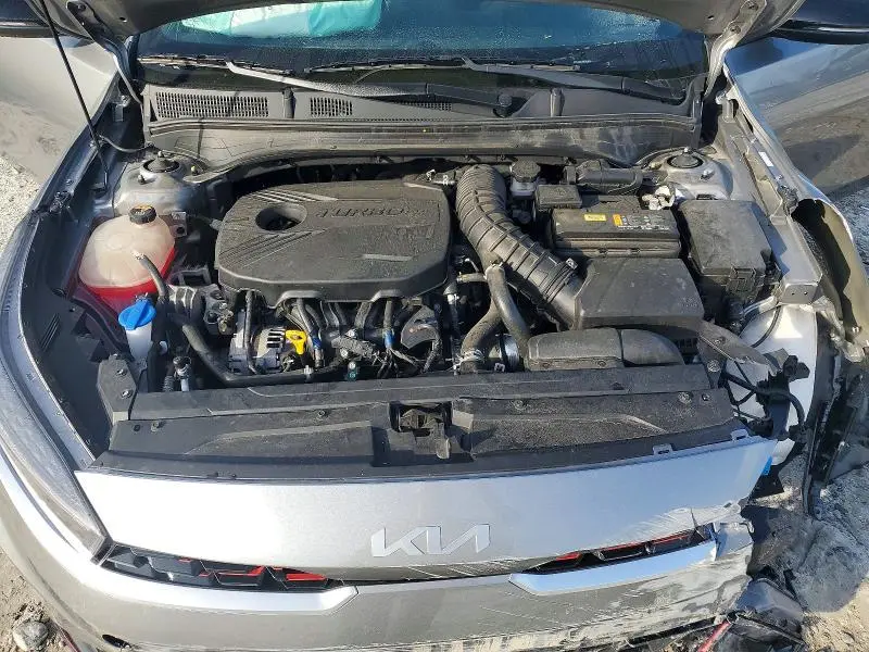 2024 KIA FORTE GT  