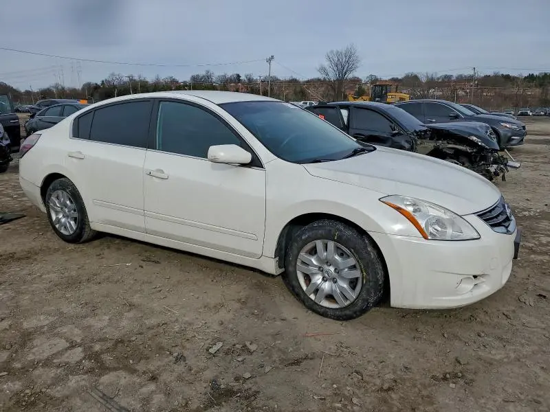 2010 NISSAN ALTIMA BASE  