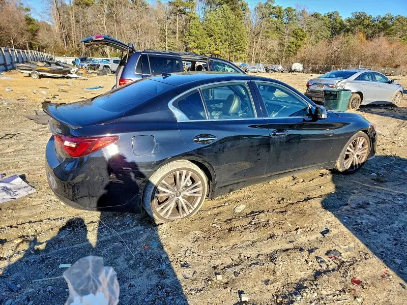 2019 INFINITI Q50 LUXE  