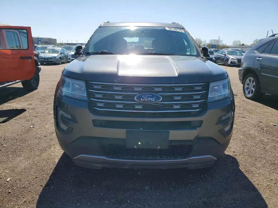 2016 FORD EXPLORER XLT  