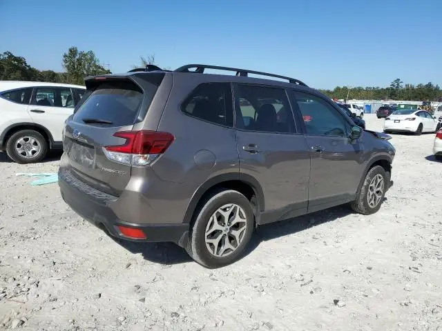 2024 SUBARU FORESTER PREMIUM  