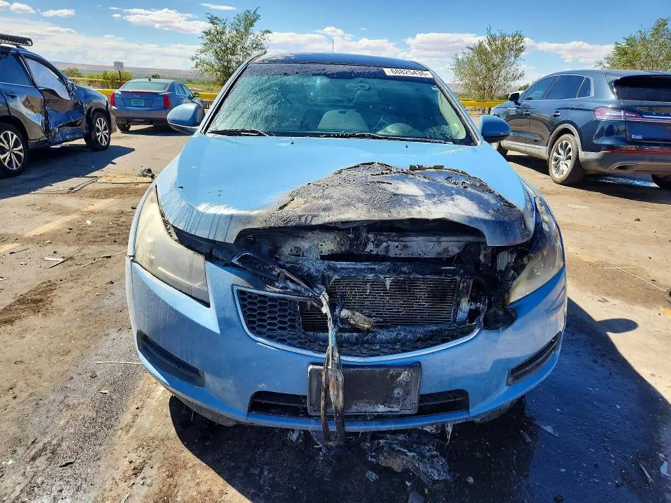 2013 CHEVROLET CRUZE LT  