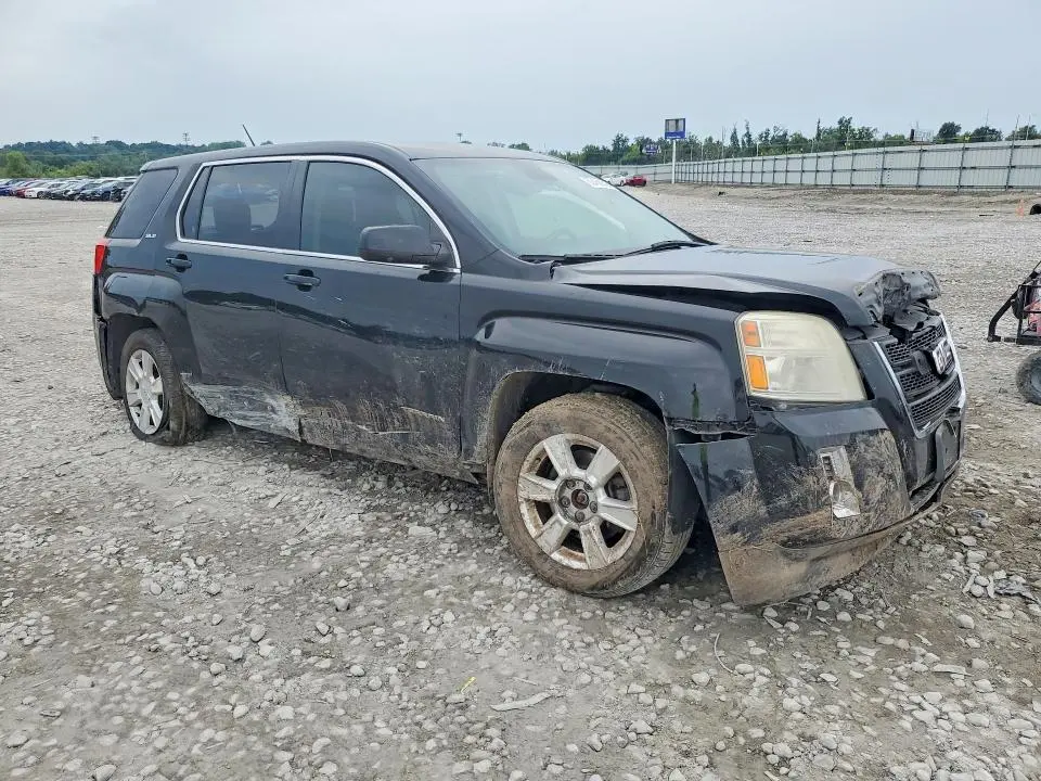 2013 GMC TERRAIN SLE  