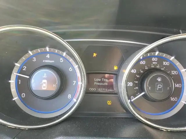 2011 HYUNDAI SONATA SE  