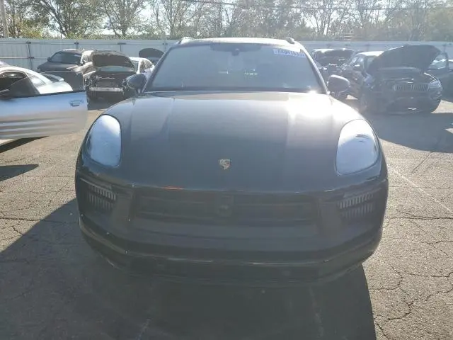 2023 PORSCHE MACAN GTS  