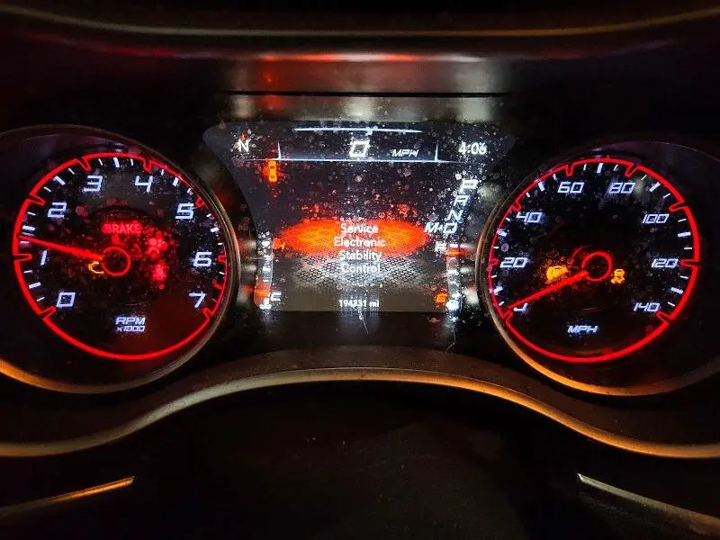2015 DODGE CHARGER SXT  