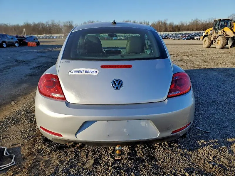 2015 VOLKSWAGEN BEETLE 1.8T  
