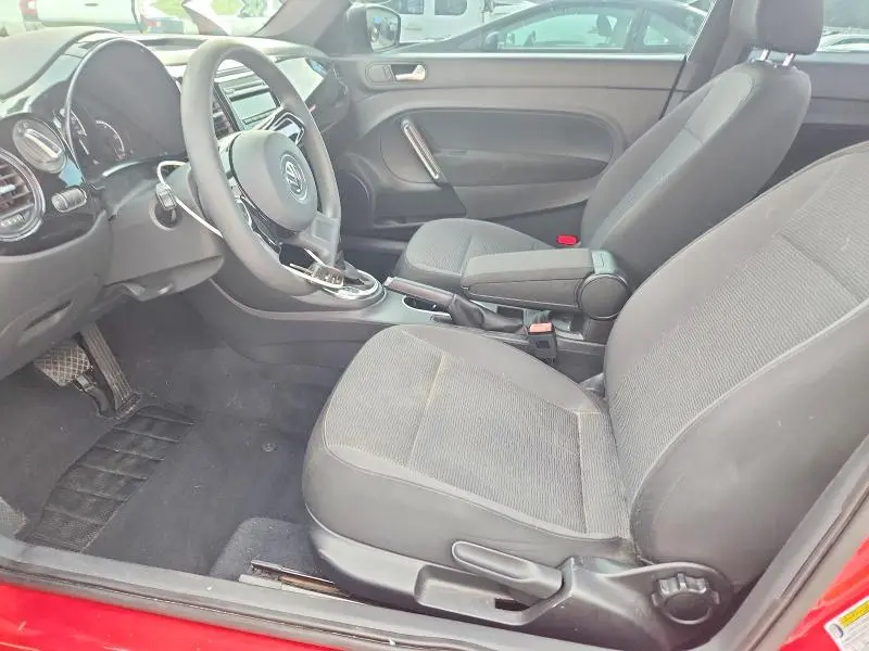 2014 VOLKSWAGEN BEETLE   