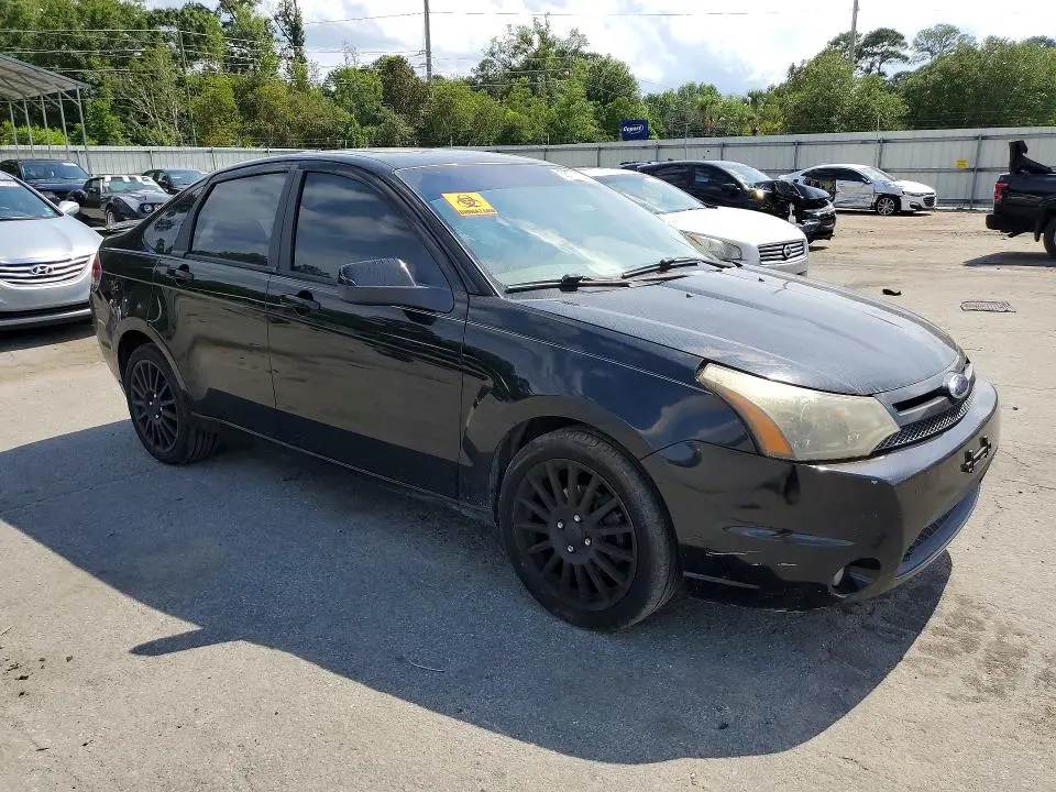 2010 FORD FOCUS SES  