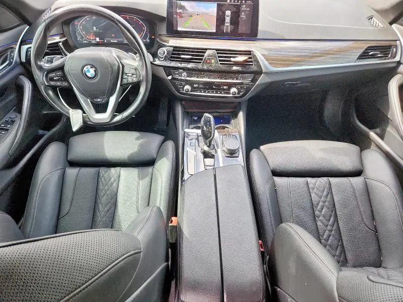 2021 BMW 530 XI  