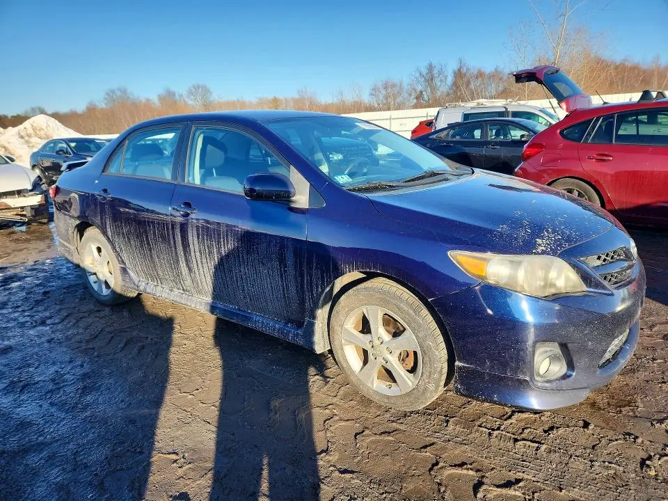 2011 TOYOTA COROLLA S  