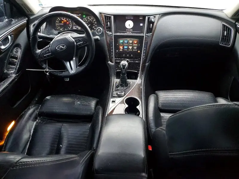 2018 INFINITI Q50 LUXE  