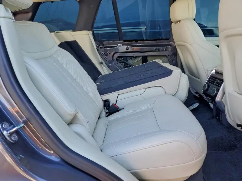 2024 LAND ROVER RANGE ROVER SE  