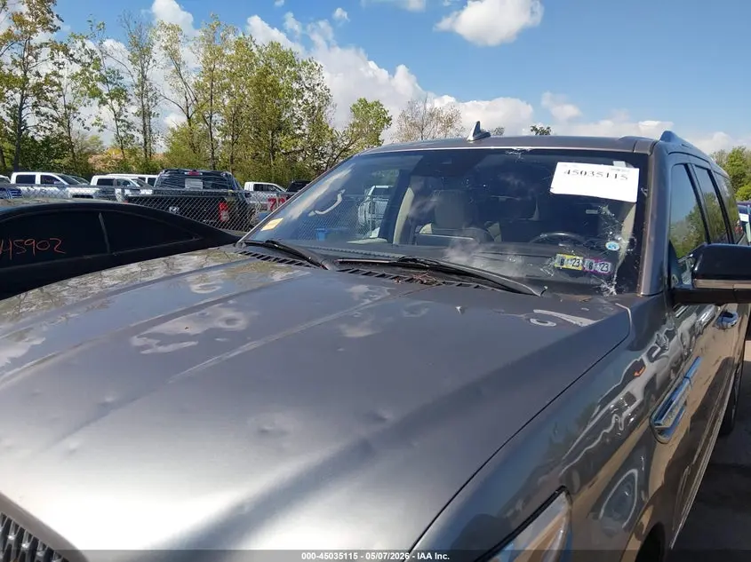 2019 LINCOLN NAVIGATOR L RESERVE