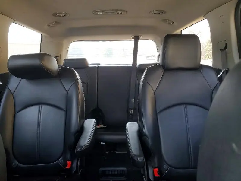 2011 GMC ACADIA SLT-1  