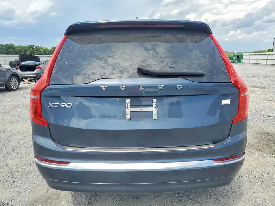 2023 VOLVO XC90 PLUS  