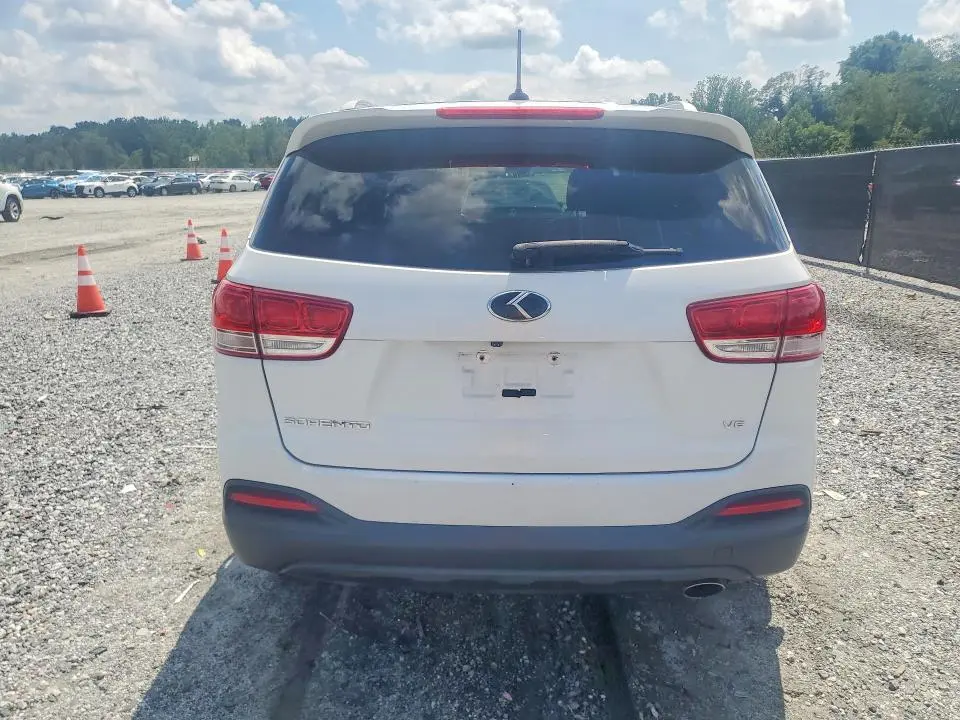 2017 KIA SORENTO LX V6  