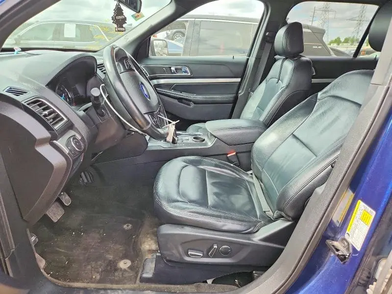 2017 FORD EXPLORER XLT  