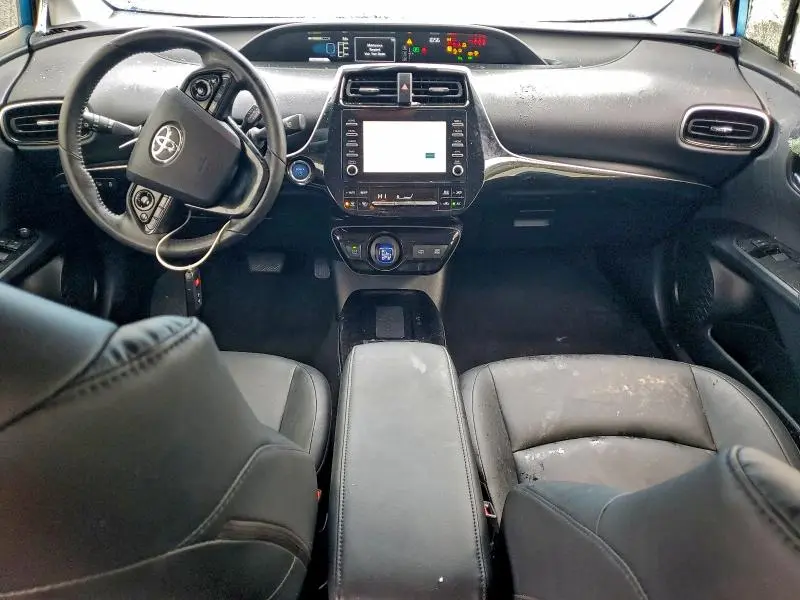 2020 TOYOTA PRIUS LE  