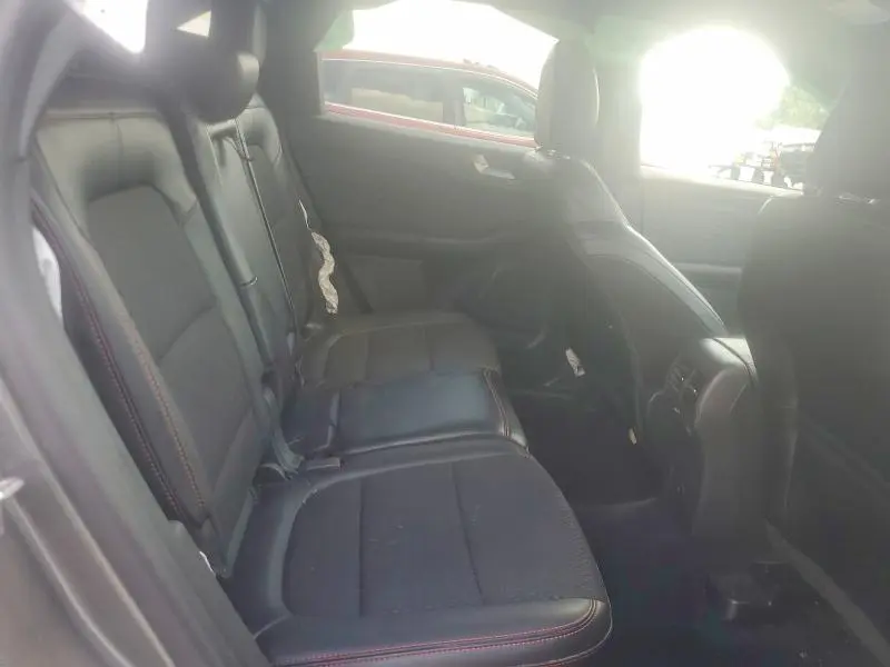 2024 FORD ESCAPE ST LINE SELECT  