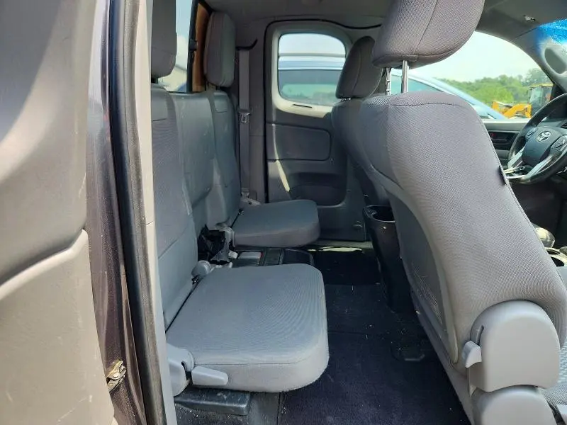 2015 TOYOTA TACOMA BASE  