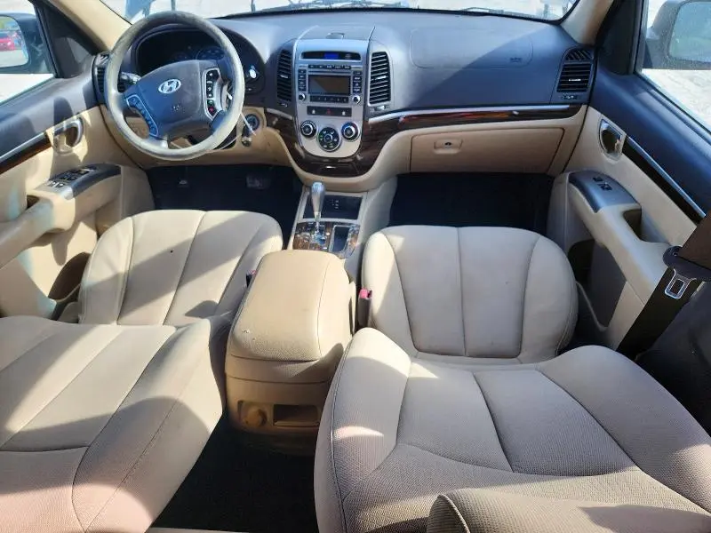 2011 HYUNDAI SANTA FE GLS  