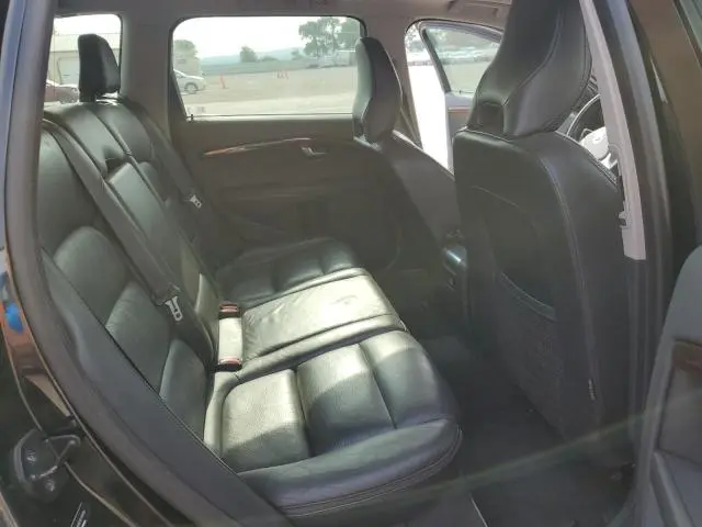 2012 VOLVO XC70 T6  