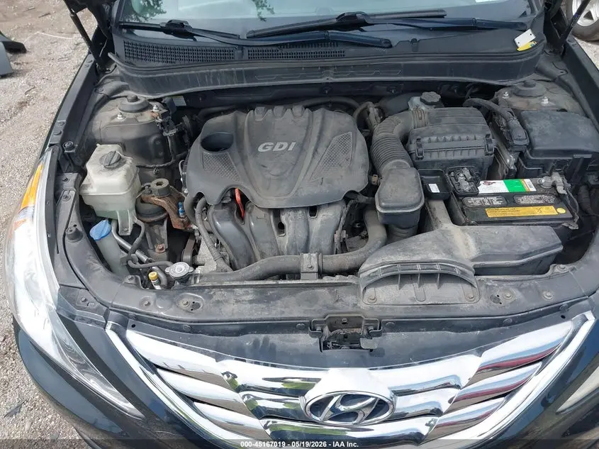 2011 HYUNDAI SONATA SE