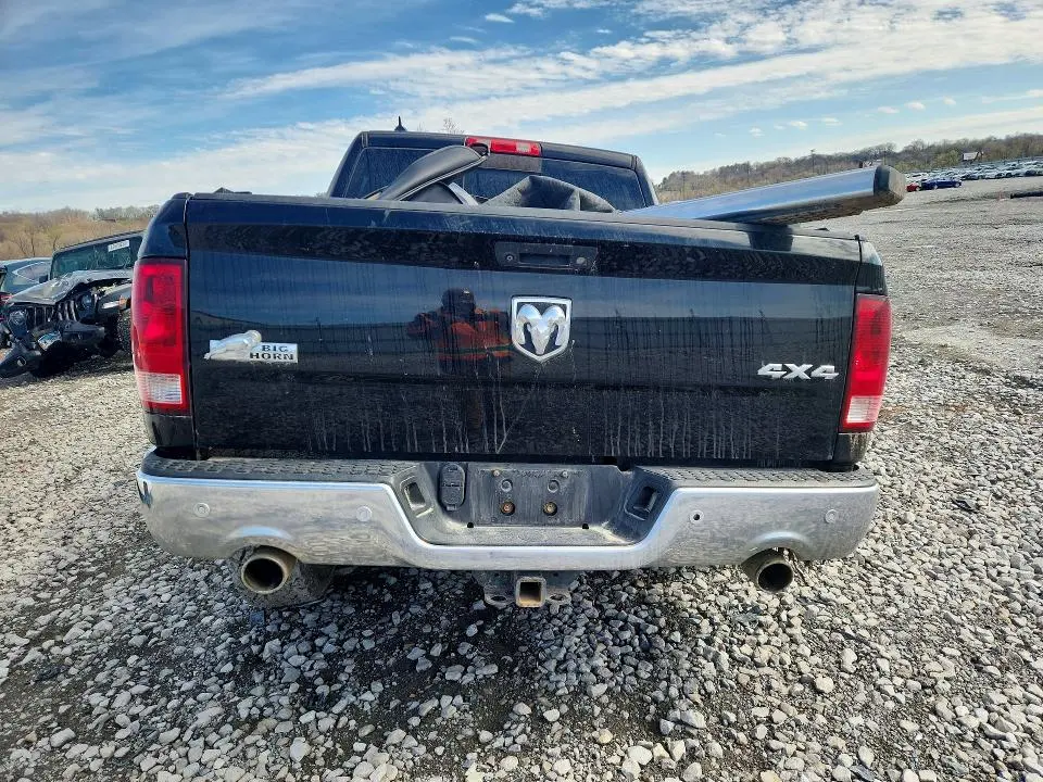 2014 RAM 1500 SLT  