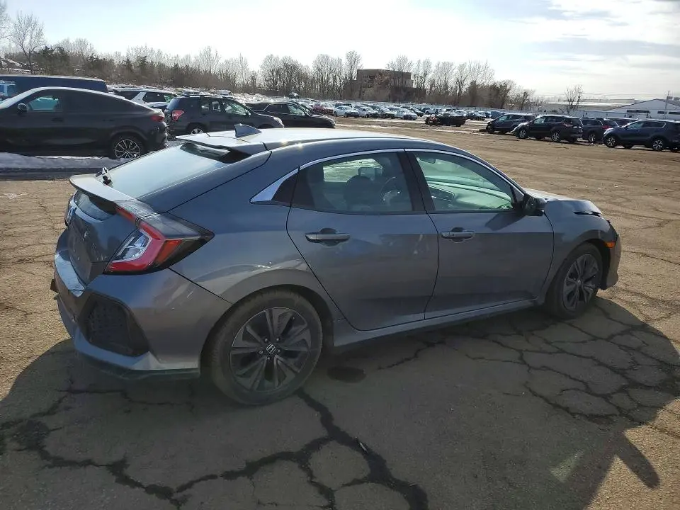 2018 HONDA CIVIC EX  