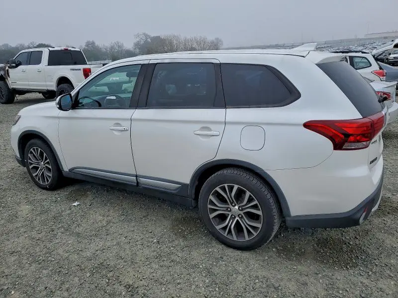 2018 MITSUBISHI OUTLANDER SE  