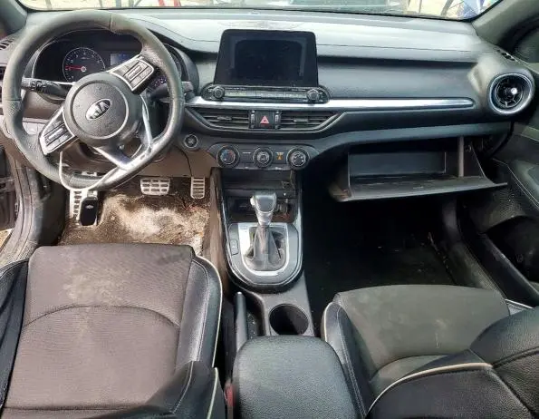 2020 KIA FORTE GT LINE  