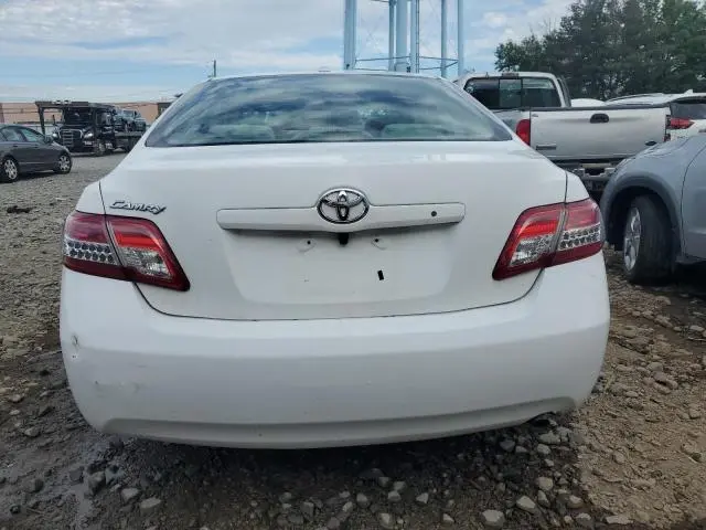 2010 TOYOTA CAMRY BASE  