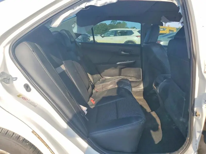 2012 TOYOTA CAMRY SE  