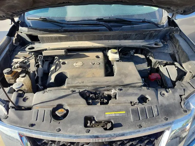 2016 NISSAN PATHFINDER PLATINUM  