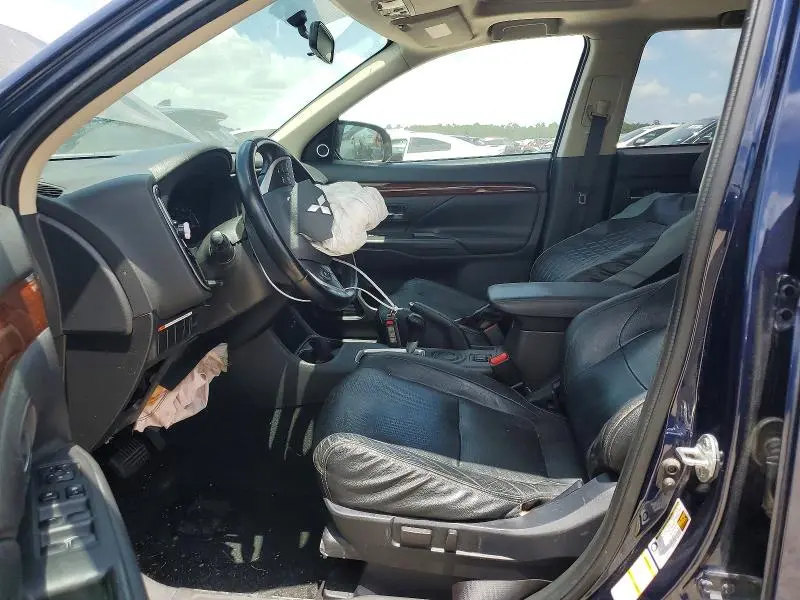 2014 MITSUBISHI OUTLANDER SE  