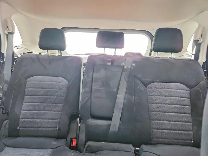 2022 FORD EDGE SE  