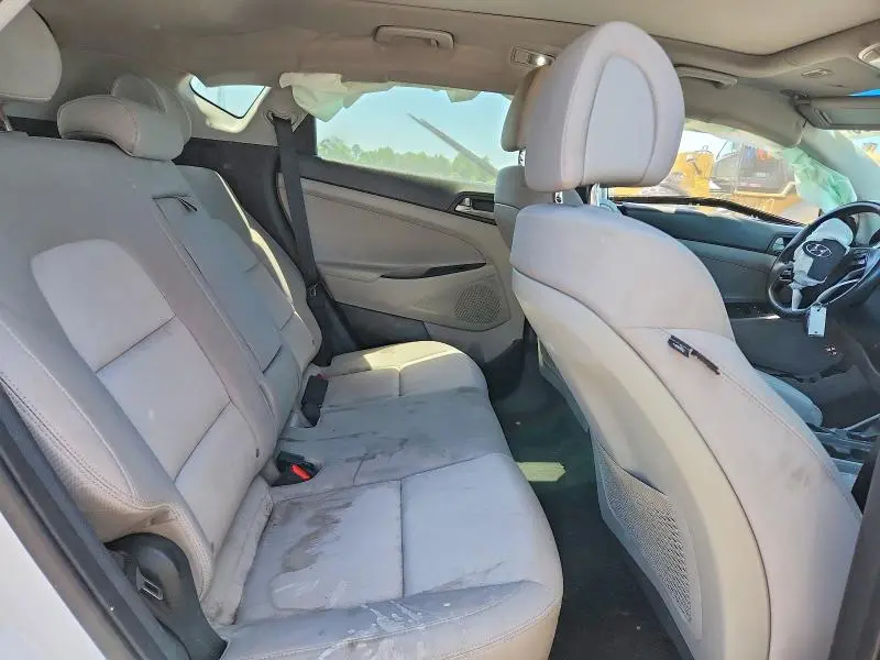 2018 HYUNDAI TUCSON VALUE  