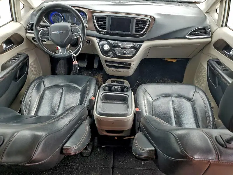2019 CHRYSLER PACIFICA TOURING L  