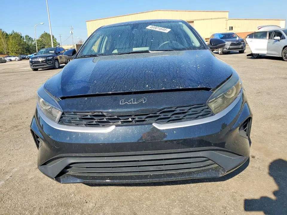 2022 KIA FORTE LXS  