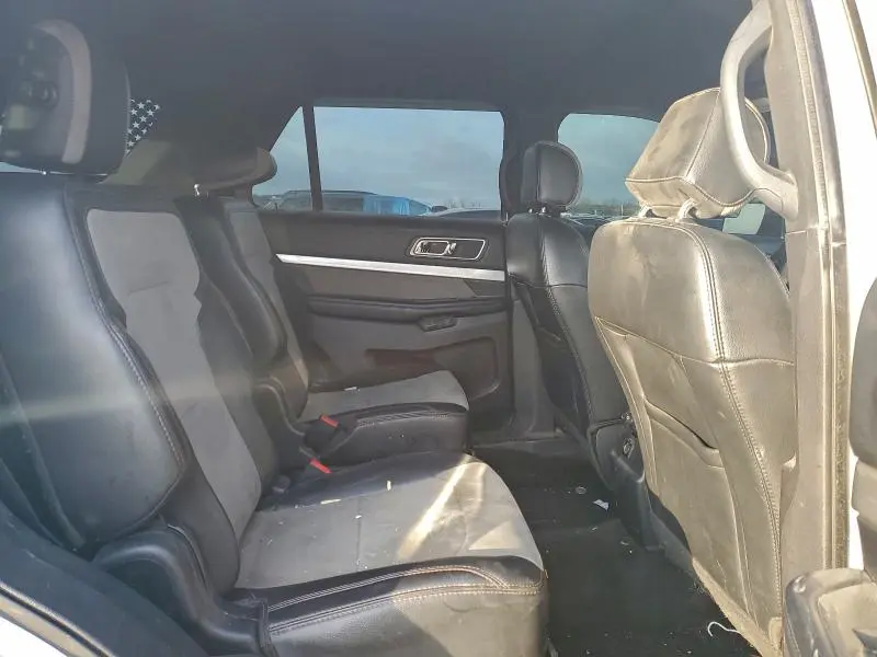 2017 FORD EXPLORER XLT  