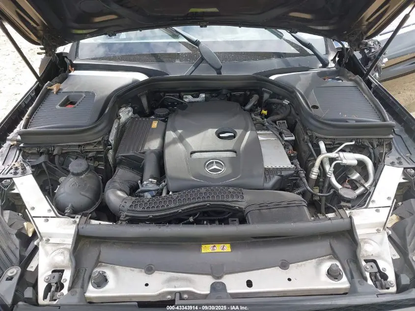 2017 MERCEDES-BENZ GLC 300 4MATIC