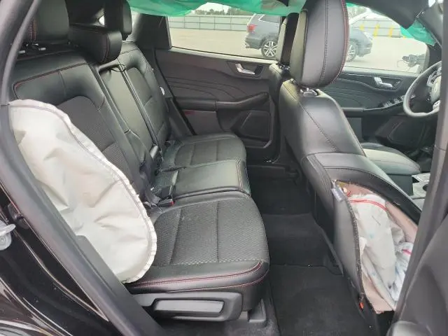 2024 FORD ESCAPE ST LINE  