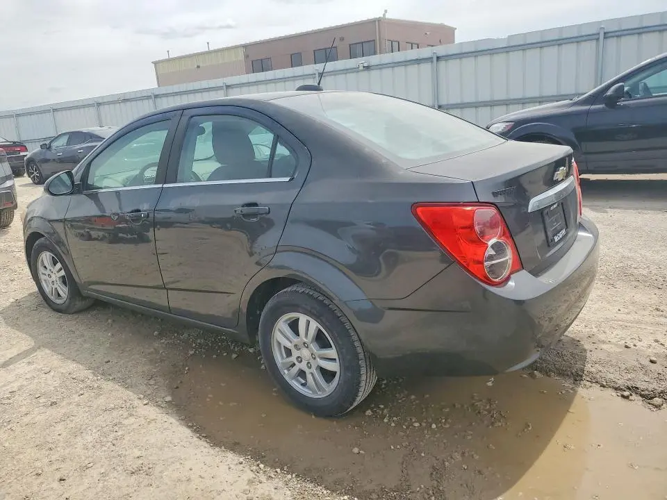 2015 CHEVROLET SONIC LT  