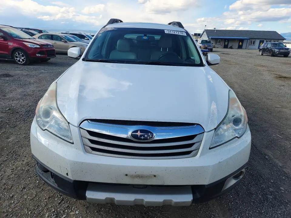 2011 SUBARU OUTBACK 3.6R LIMITED  