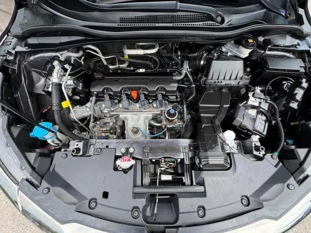 2022 HONDA HR-V LX  