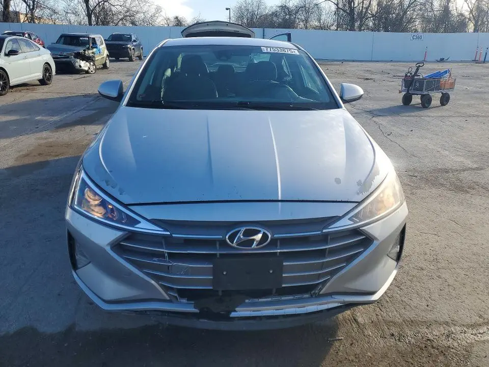 2019 HYUNDAI ELANTRA SEL  